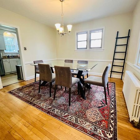 Dc'S Best Location 4 Bed With Parking Walk To Metro And Nightlife Bethesda Row เชวีเชส ภายนอก รูปภาพ