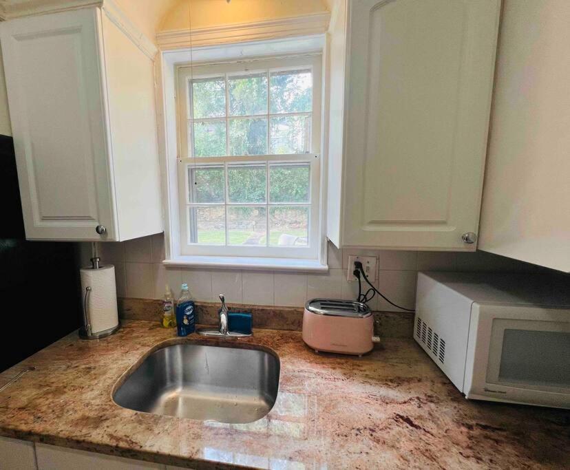 Dc'S Best Location 4 Bed With Parking Walk To Metro And Nightlife Bethesda Row เชวีเชส ภายนอก รูปภาพ