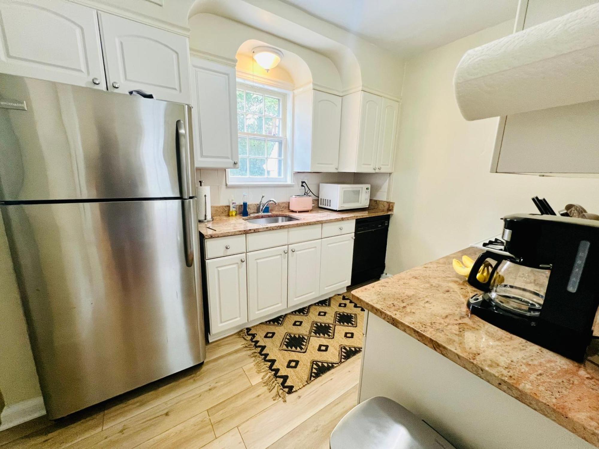 Dc'S Best Location 4 Bed With Parking Walk To Metro And Nightlife Bethesda Row เชวีเชส ภายนอก รูปภาพ